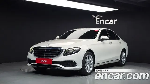 MERCEDES-BENZ E-CLASS W213 — из Кореи под ключ
