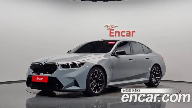 BMW M5 — из Кореи под ключ