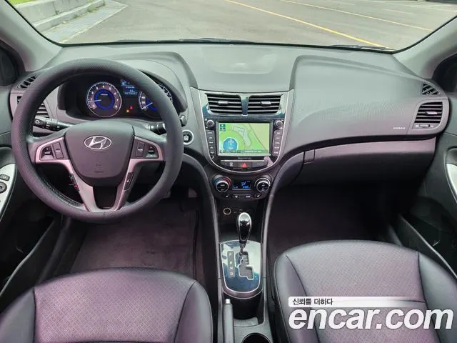 HYUNDAI ACCENT — из Кореи под ключ