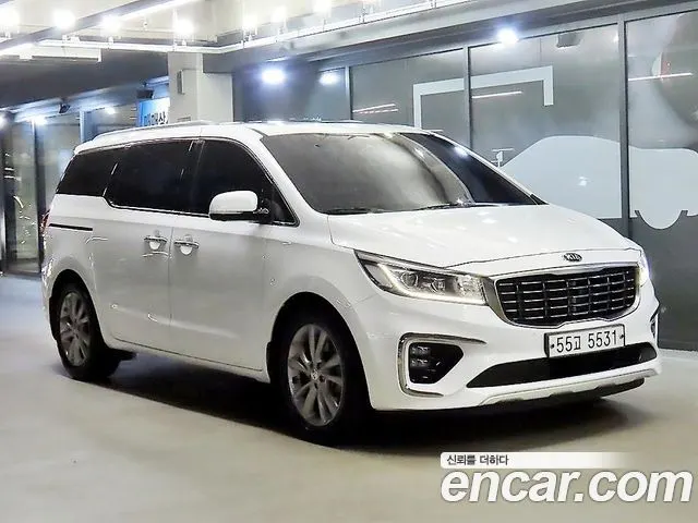 KIA CARNIVAL — из Кореи под ключ