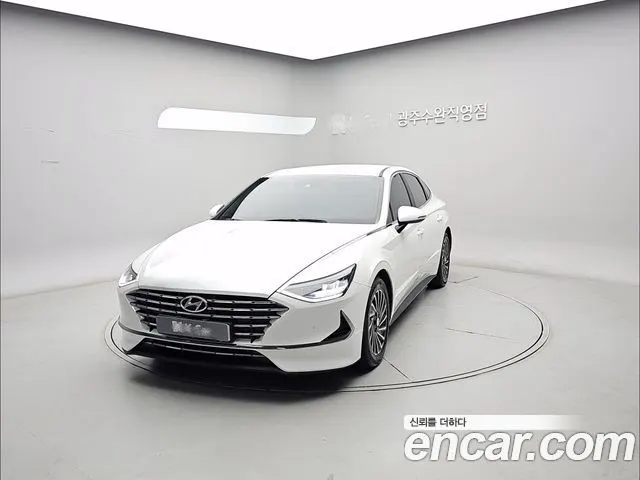 HYUNDAI SONATA HYBRID — из Кореи под ключ
