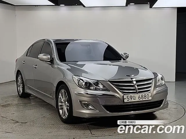 HYUNDAI GENESIS — из Кореи под ключ