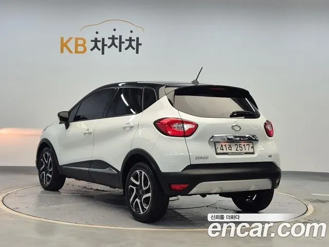 RENAULT KOREA QM3 2017 — 95 000 км, белый, Корея — под ключ — фото 2