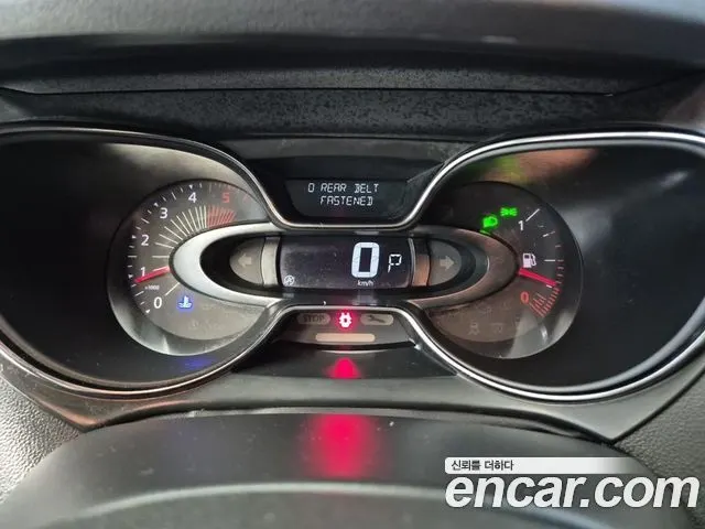 RENAULT KOREA QM3 2017 — 95 000 км, белый, Корея — под ключ — фото 6