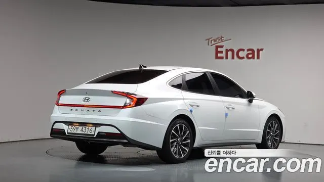 HYUNDAI SONATA — из Кореи под ключ