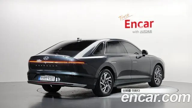 HYUNDAI GRANDEUR — из Кореи под ключ