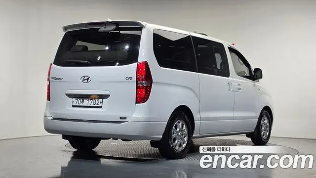 HYUNDAI GRAND STAREX — из Кореи под ключ