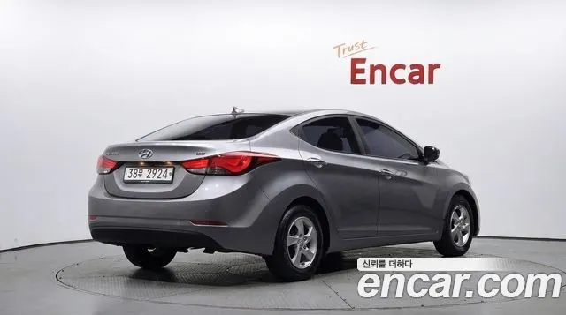 HYUNDAI AVANTE — из Кореи под ключ