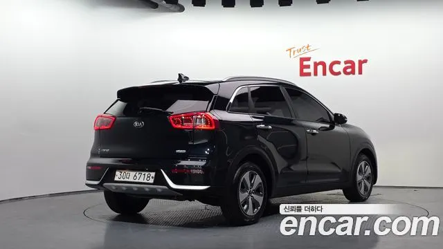 KIA NIRO — из Кореи под ключ