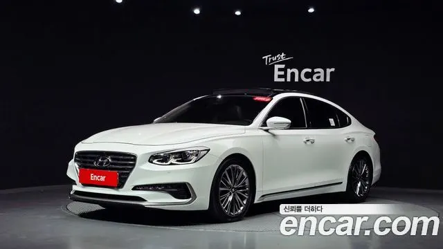HYUNDAI GRANDEUR — из Кореи под ключ