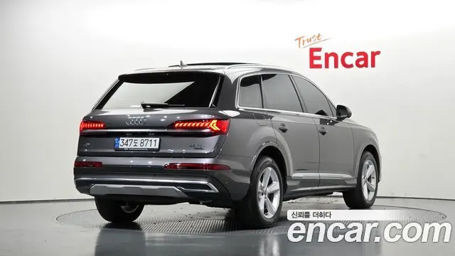 AUDI Q7 — из Кореи под ключ