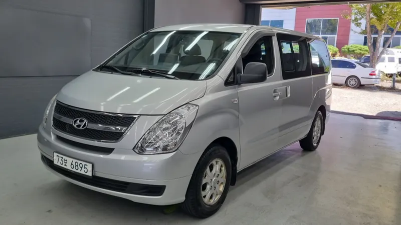 HYUNDAI GRAND STAREX — из Кореи под ключ