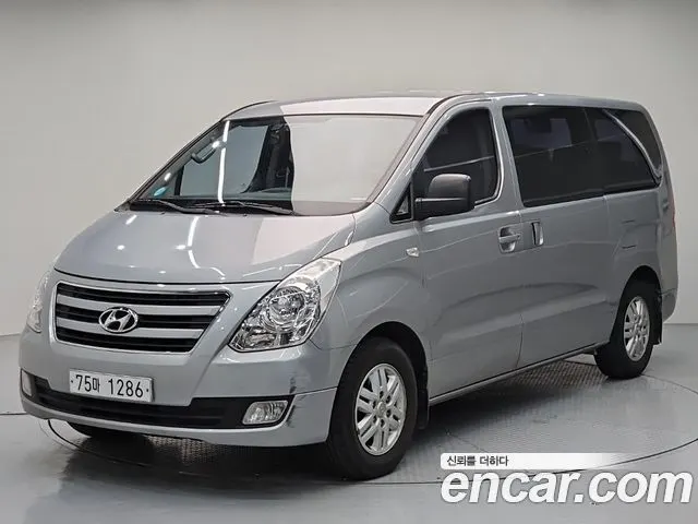 HYUNDAI GRAND STAREX — из Кореи под ключ